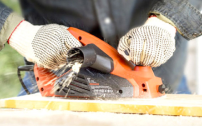 Cepillos eléctricos: rapidez y precisión en carpintería