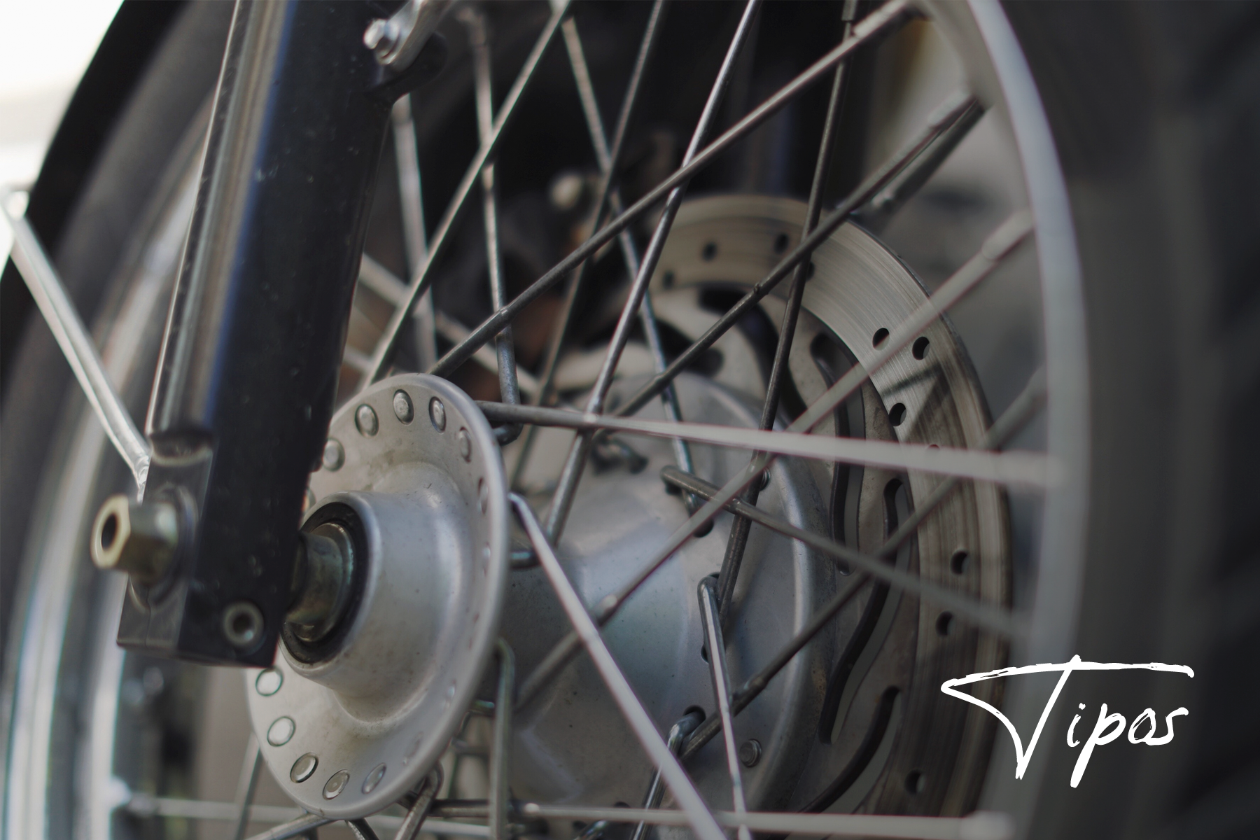 Tipos de llantas para moto