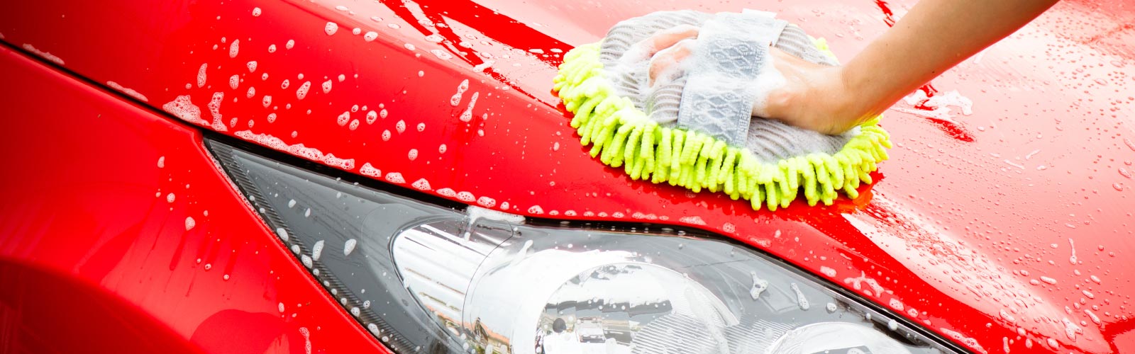Cómo hacer líquido para lavar autos en seco