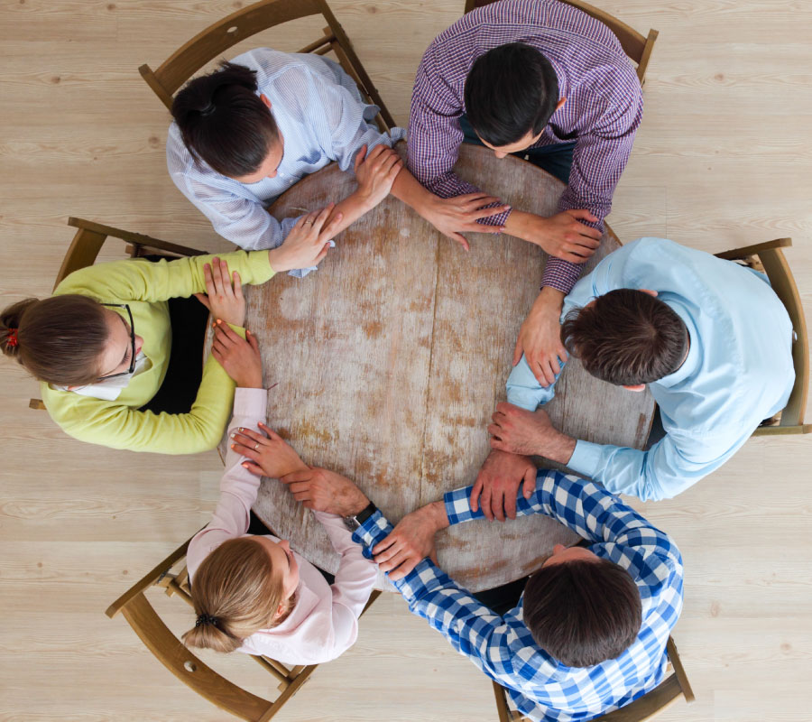 Como hacer una mesa redonda : Escoge el estilo de tu mesa redonda