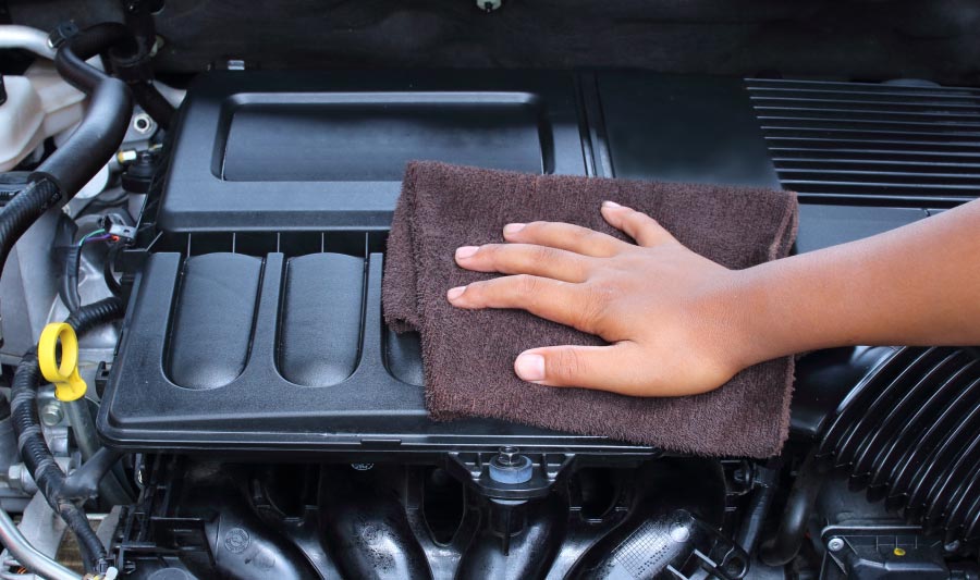 Cómo lavar el motor de un auto pasos a tener en cuenta