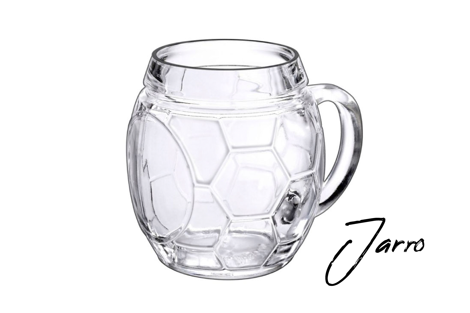 jarro cervecero en fondo blanco