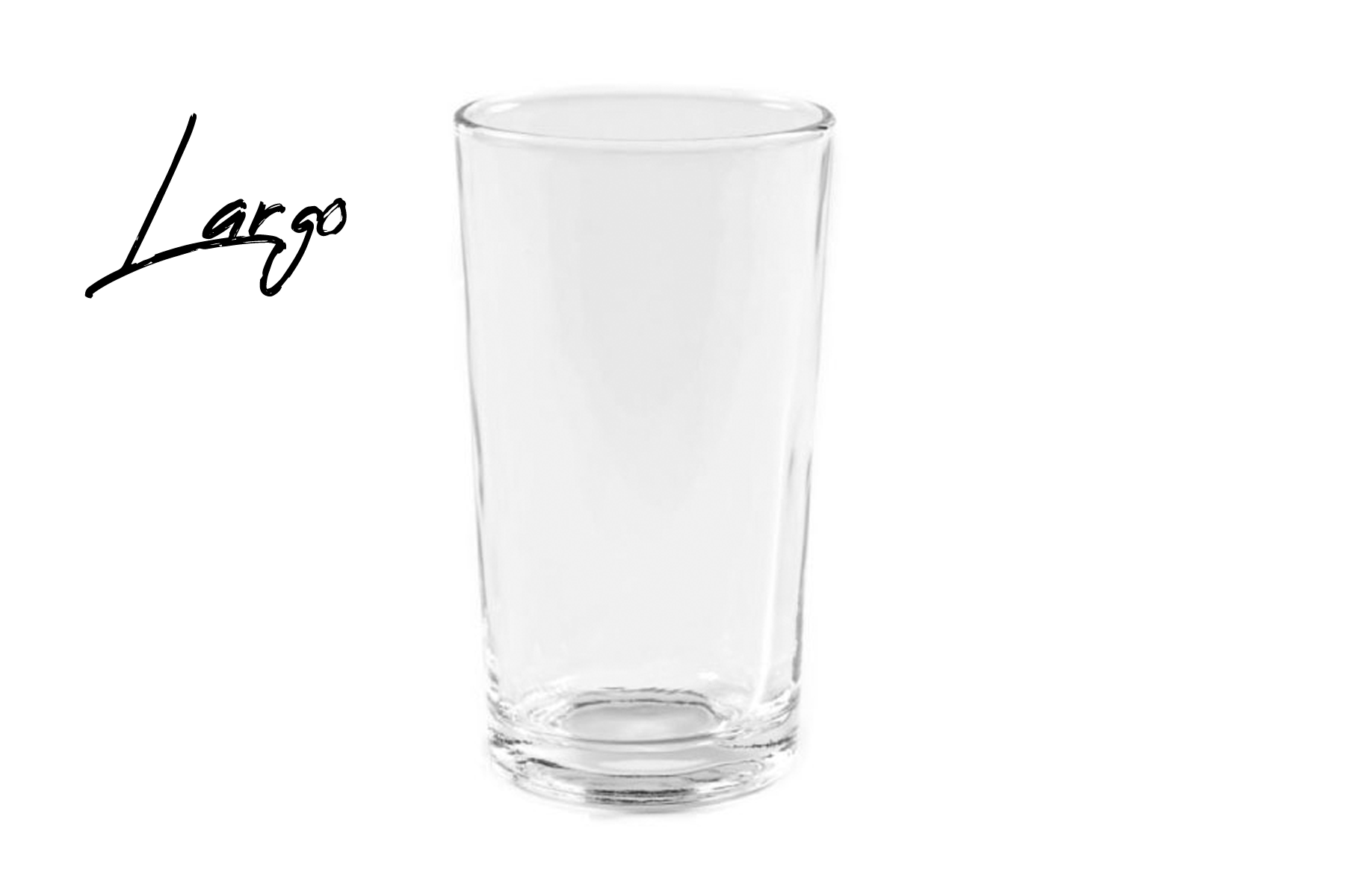 vaso largo en fondo blanco